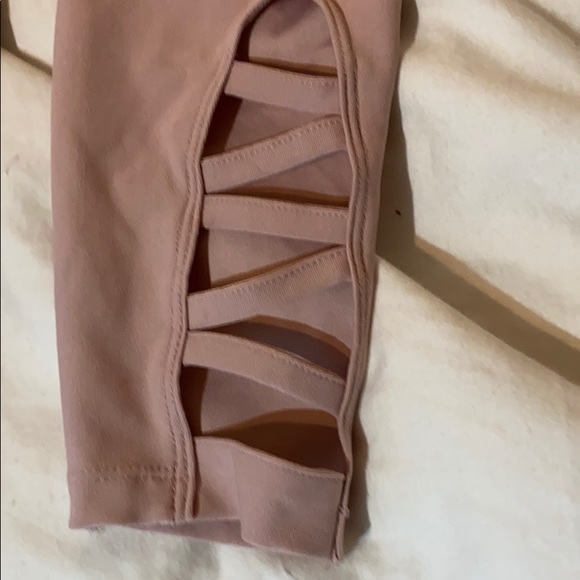 Light pink Apana leggings - Picture 2 of 3